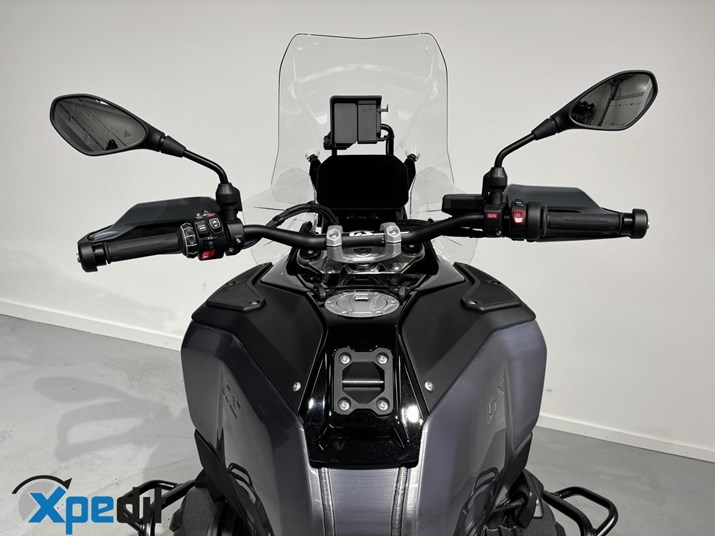 BMW R 1300 GS Adventure BMW R 1300 GS Adventure